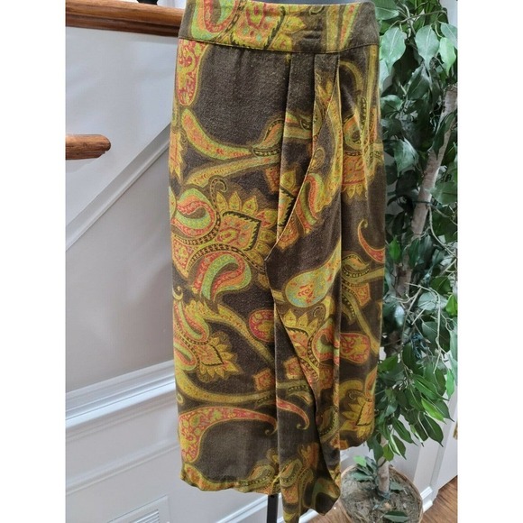 Sara Isabella Women's Multicolor Floral Acrylic Blend Knee Length Skirt Size 12 - Picture 10 of 10